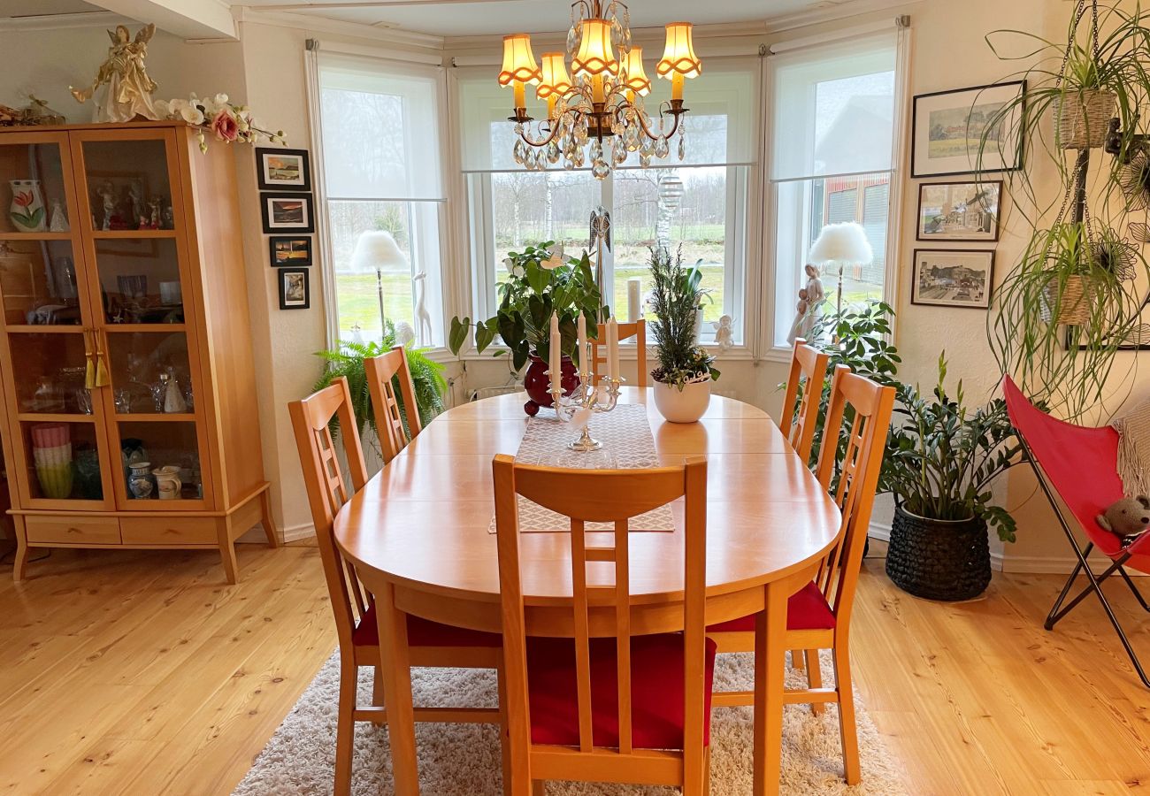 Stuga i Rydaholm - Rymligt semesterhus i Hjortsjö, Rydaholm |SE07038