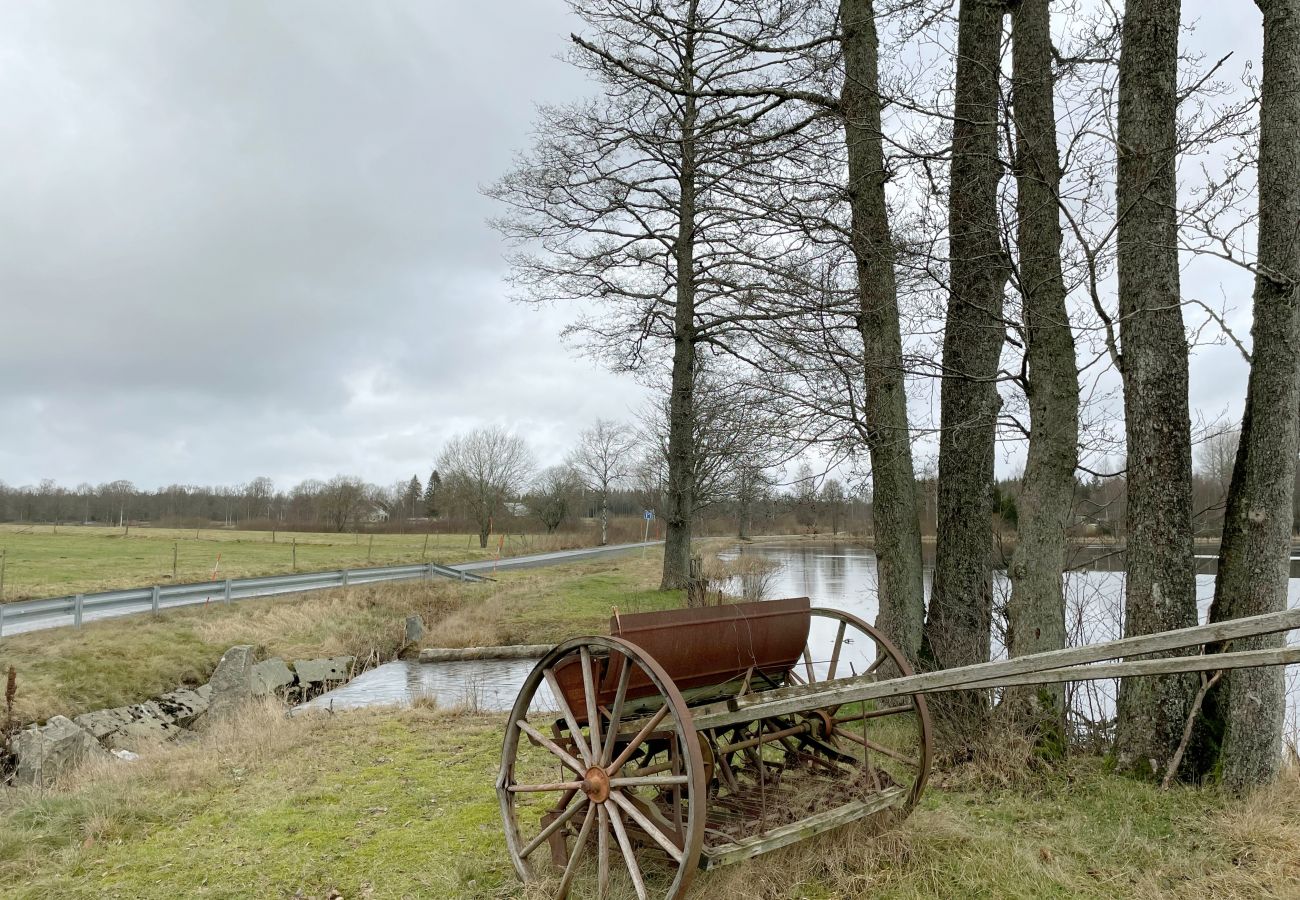 Stuga i Rydaholm - Rymligt semesterhus i Hjortsjö, Rydaholm |SE07038