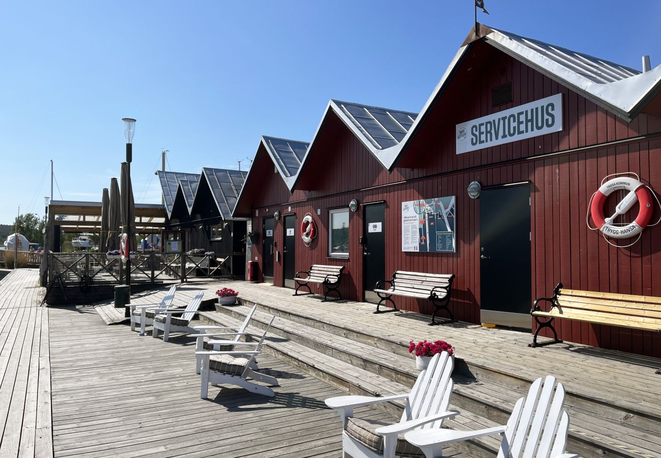 Stuga i Trosa - Trevligt hus i Trosa med närhet till havet | SE13016