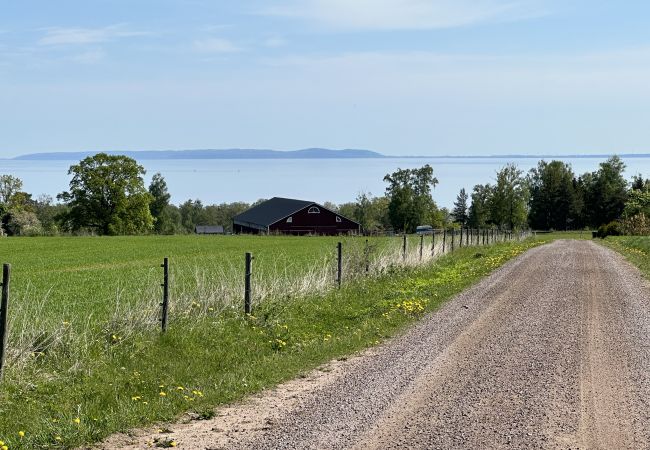 Stuga i Hjo - Rymligt hus i Hjo vid Vättern med fantastisk utsikt | SE08044 Stuga i Hjo - Rymligt hus i Hjo vid Vättern med fantastisk utsikt | SE08044