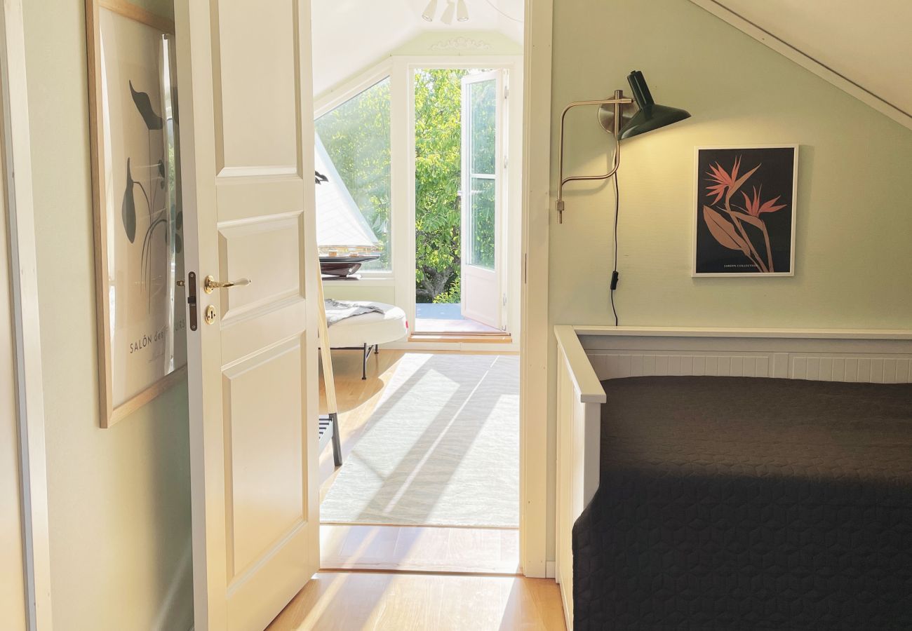 Stuga i Kärna - Semesterhus i Kärna, Bohuslän nära salta bad | SE09034