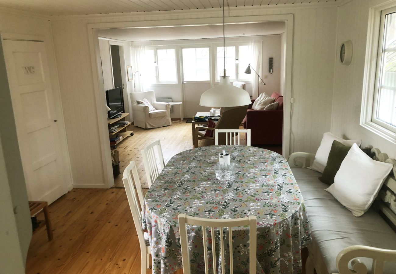 Stuga i Fagerhult - Trevlig sommarstuga vid Kiasjön, Fagerhult | SE05033