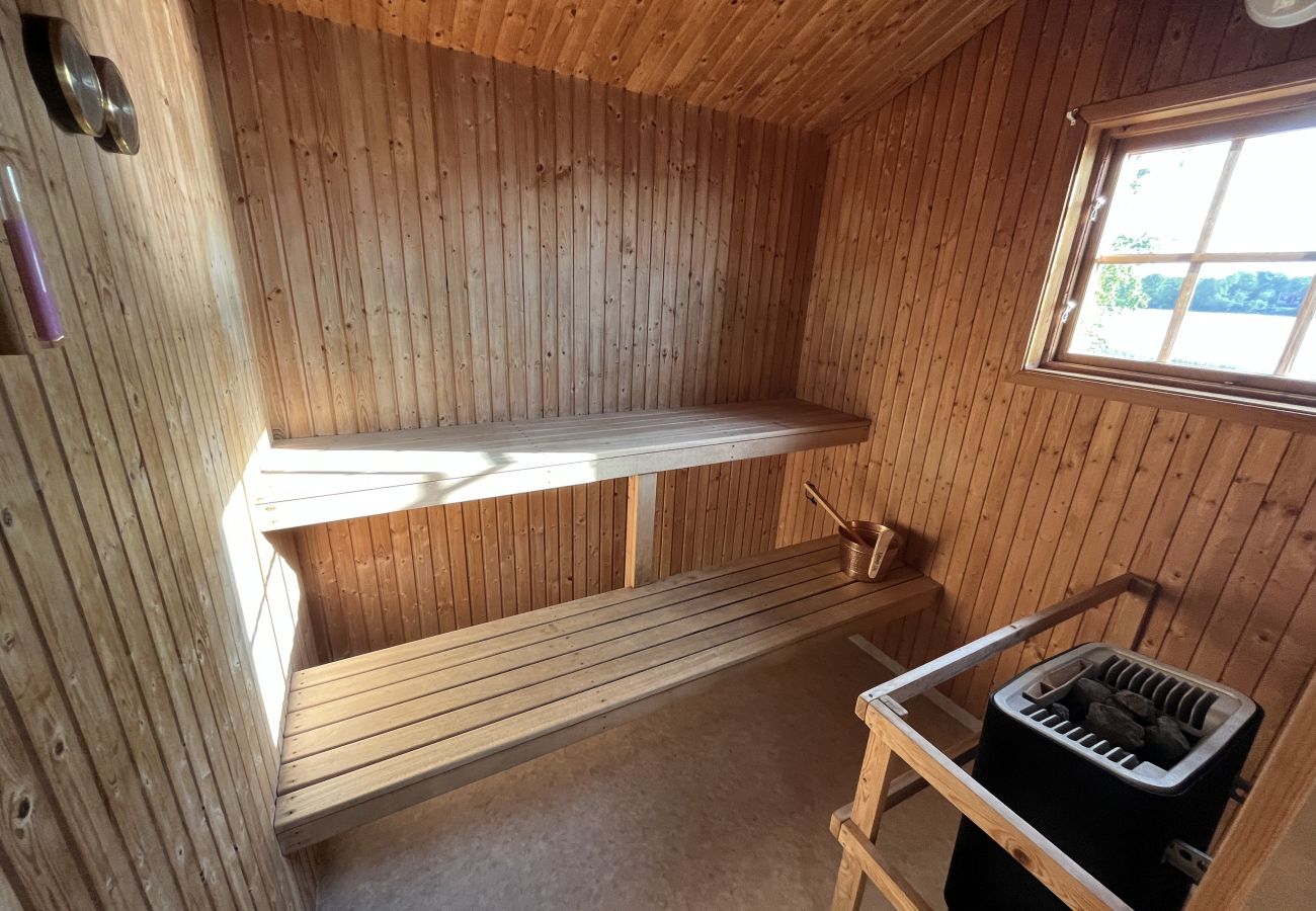 Stuga i Fagerhult - Trevlig sommarstuga vid Kiasjön, Fagerhult | SE05033