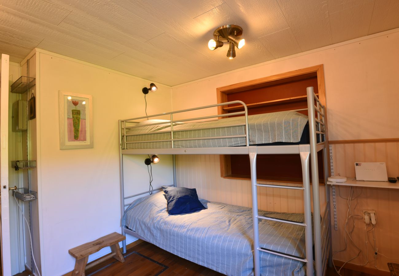 Stuga i Landvetter - Mysig stuga med 10 bäddar nära Landvetter | SE08045