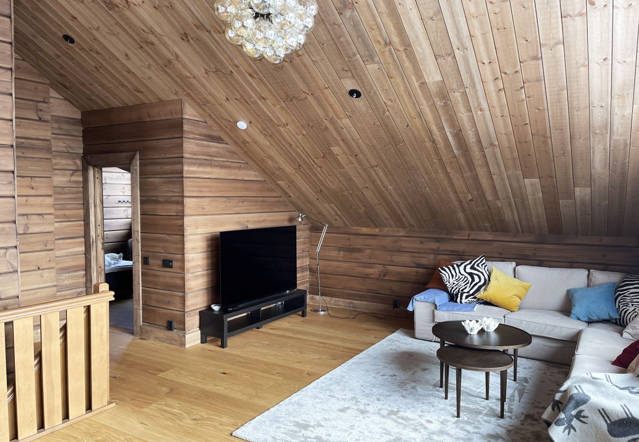 Stuga i Idre - Modern fjällstuga i Idre med bastu | SE19017