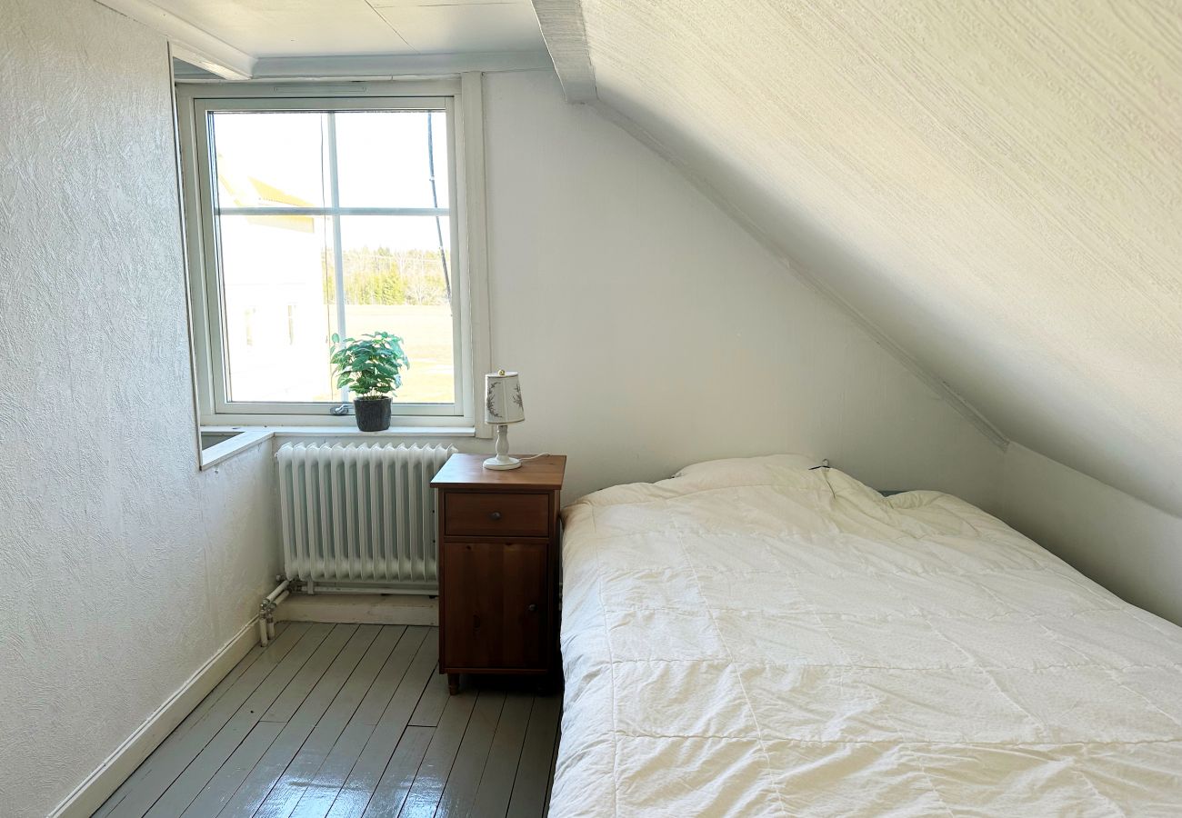 Stuga i Bålsta - Trevligt semesterhus i Bålsta| SE15016