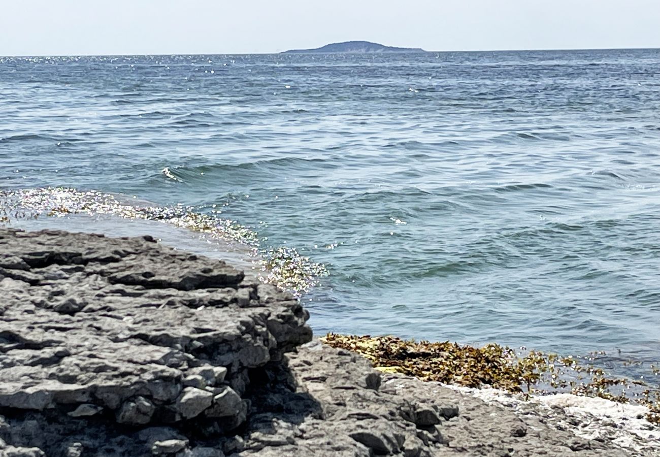 Stuga i Byxelkrok - Fin stuga belägen på norra Öland intill Byxelkrok | SE04024