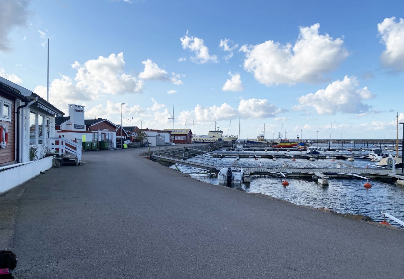 Stuga i Torekov - Gatuhus vid Torekovs hamn med havsutsikt | SE01043