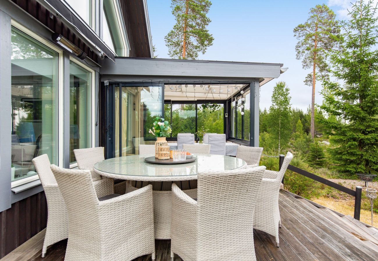 Stuga i Axmar - Havsnära semesterhus i Axmar, Gävle med 10 bäddar | SE20004 