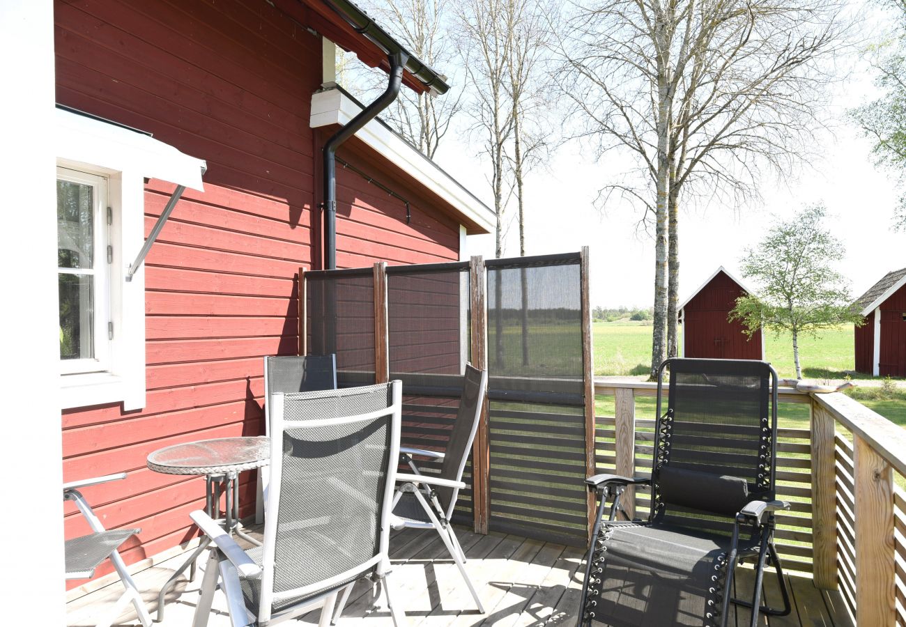Stuga i Tidaholm - Mysig stuga nära fiskeparadis och orörd natur | SE08048