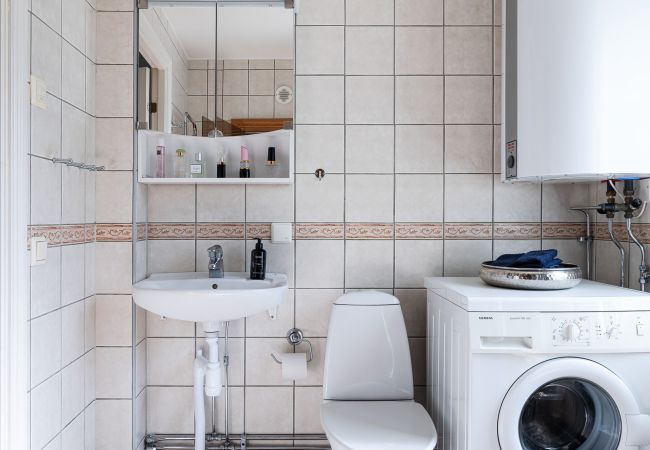 Stuga i Knutby - Härligt hus vid Burviks golfbana av hög standard med sjöutsikt | SE13010 Stuga i Knutby - Härligt hus vid Burviks golfbana av hög standard med sjöutsikt | SE13010