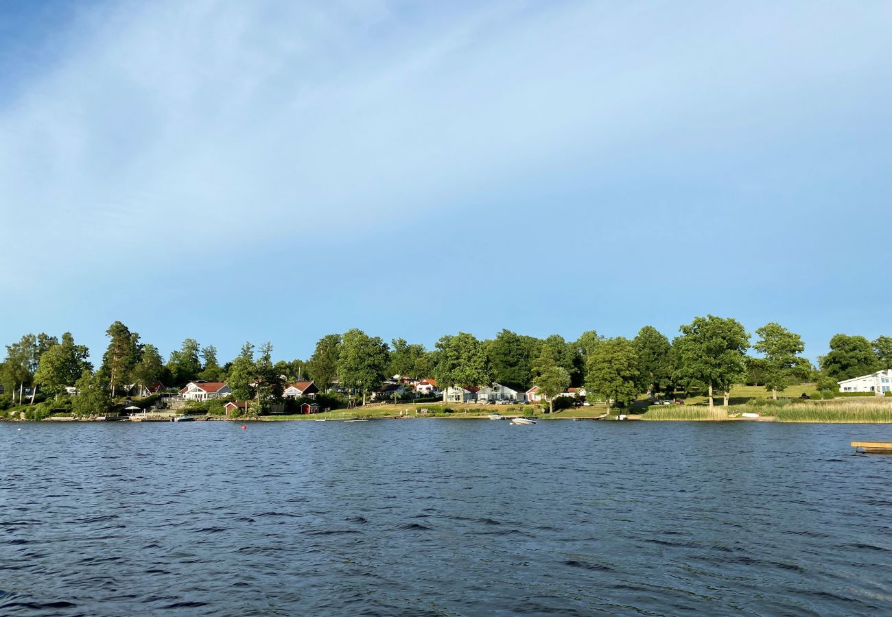 Stuga i Ljungby - Trevligt semesterhus i Tallbacken utanför Ljungby | SE06059