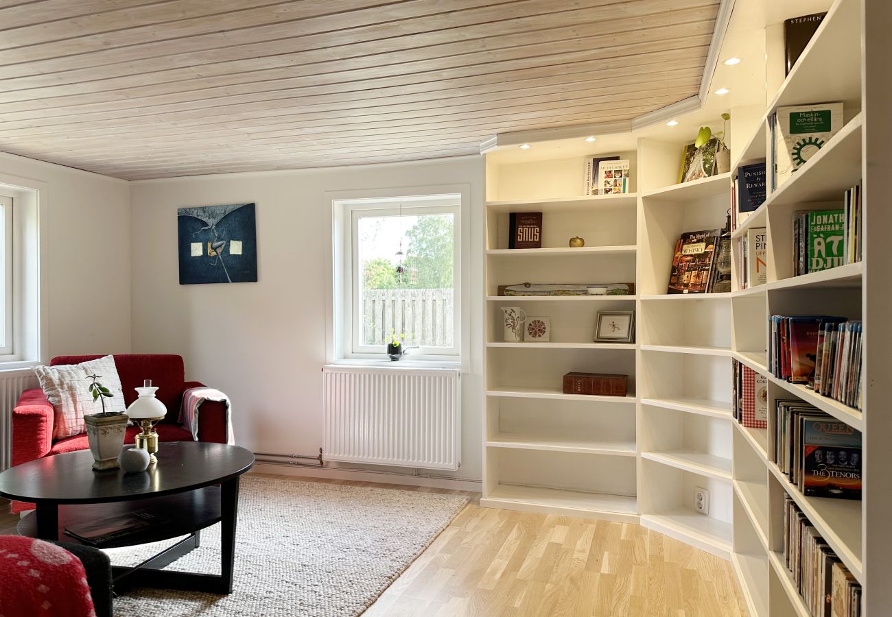 Stuga i Visby - Trevlig och rymlig stuga, Visby och Tofta | SE12019