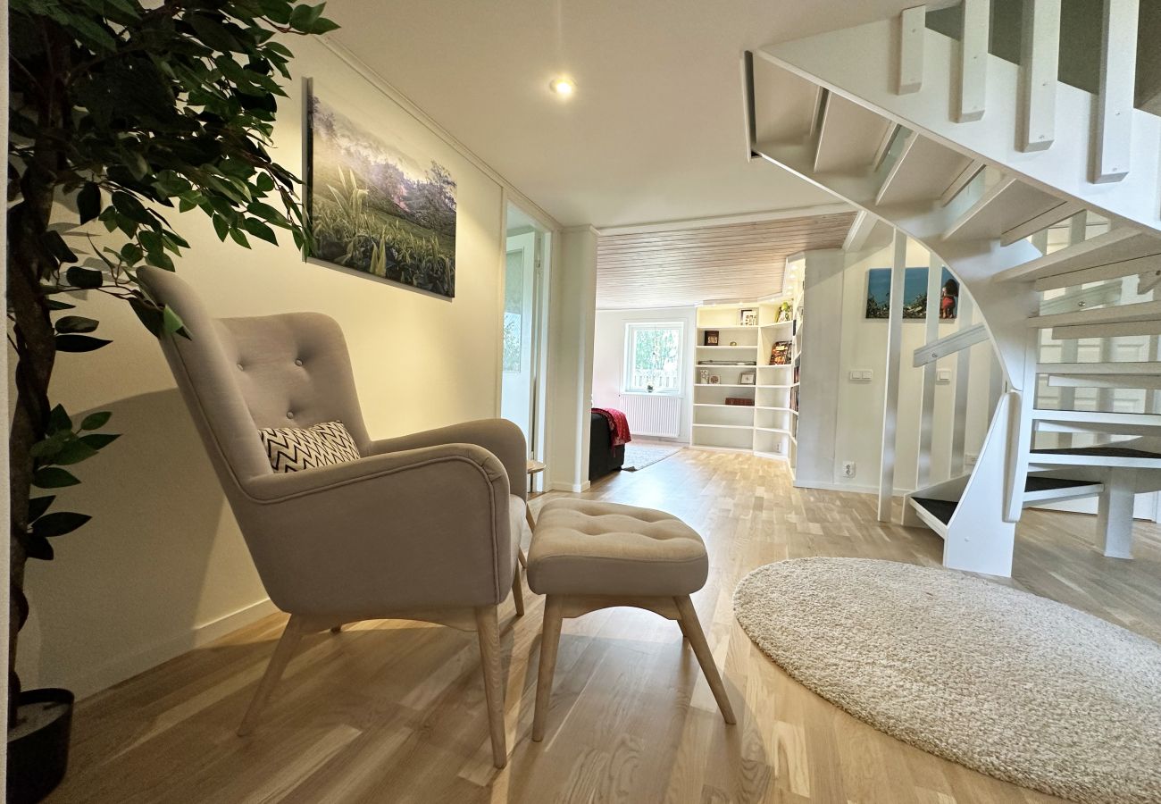 Stuga i Visby - Trevlig och rymlig stuga, Visby och Tofta | SE12019