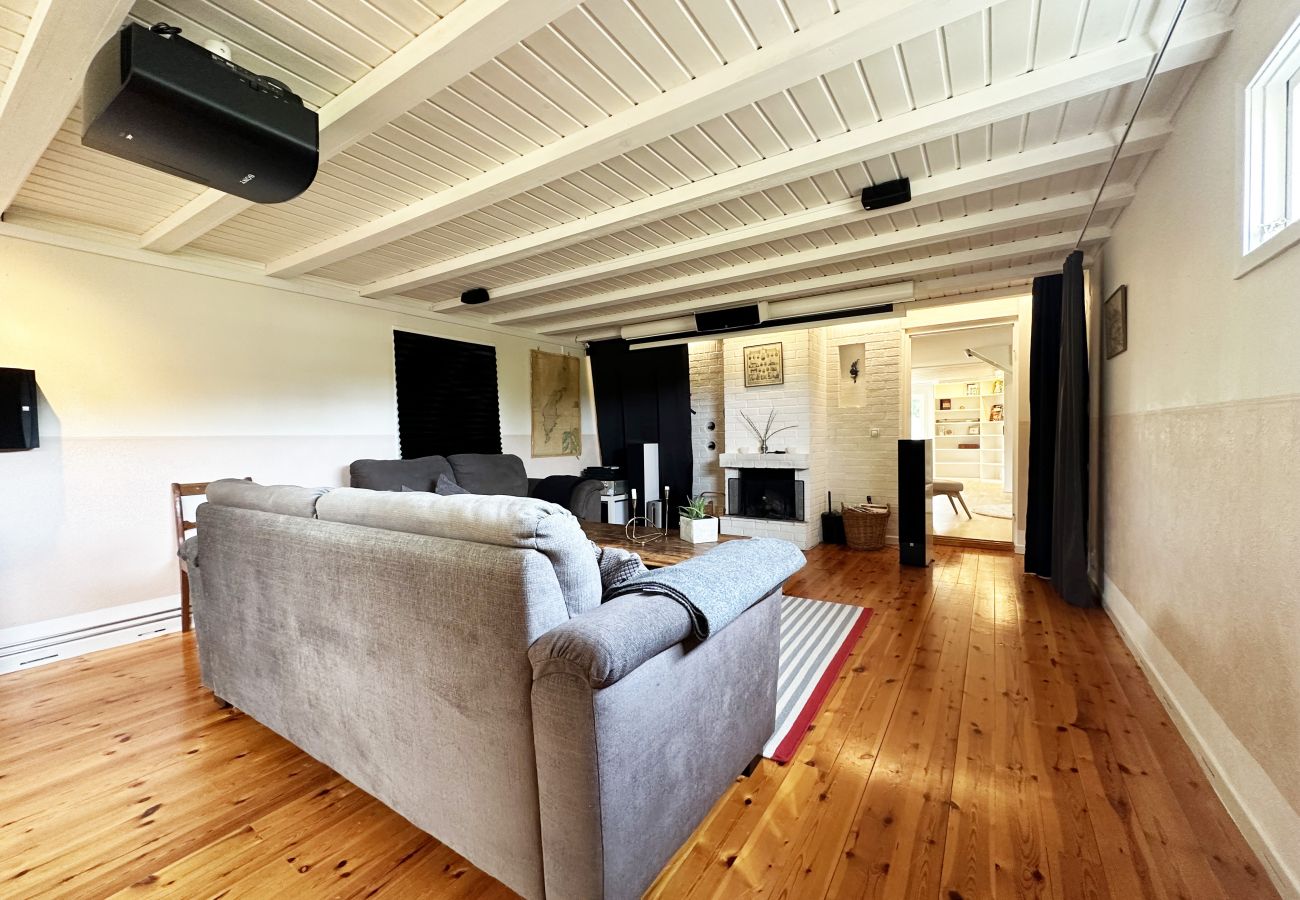 Stuga i Visby - Trevlig och rymlig stuga, Visby och Tofta | SE12019