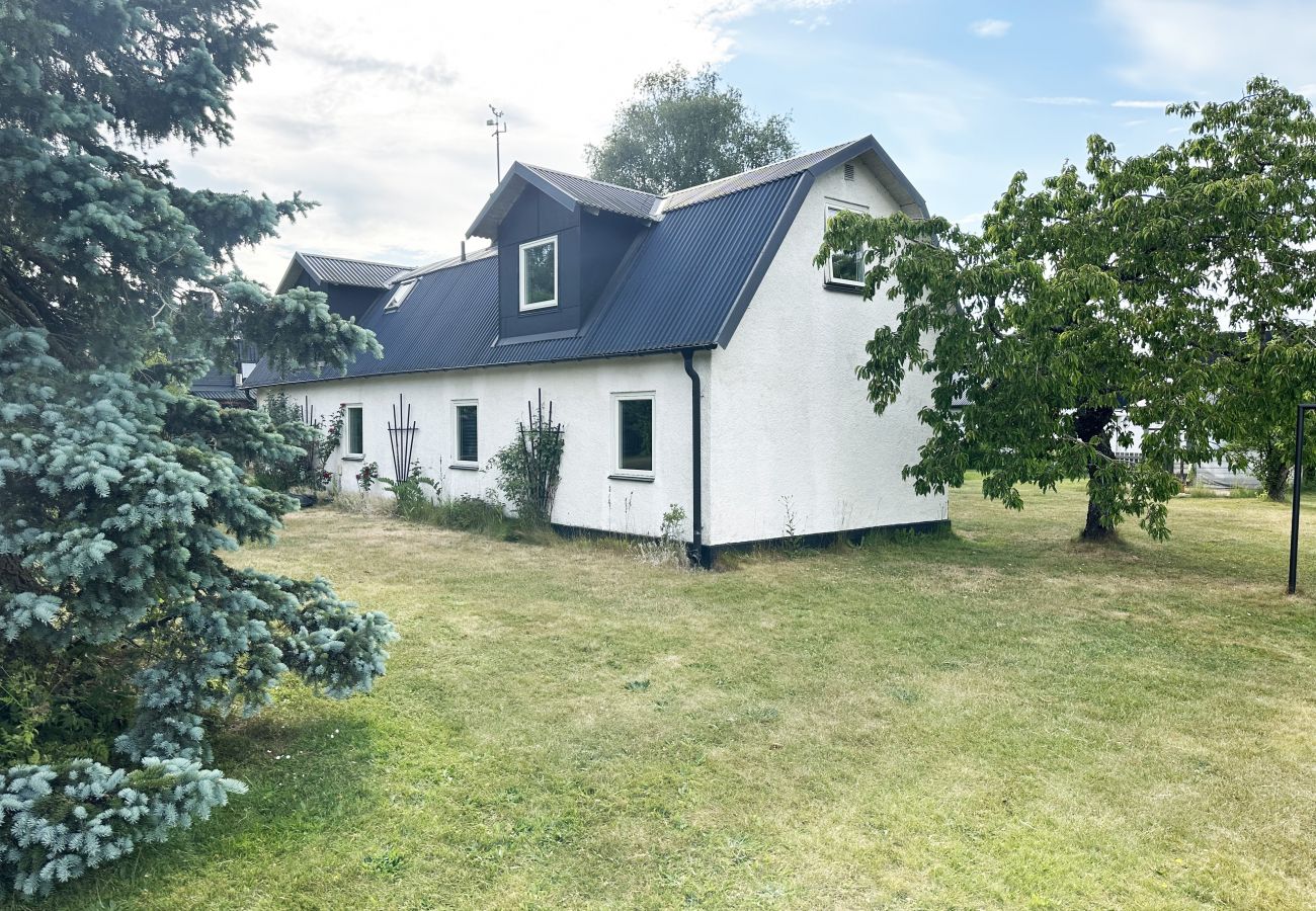Stuga i Visby - Trevlig och rymlig stuga, Visby och Tofta | SE12019