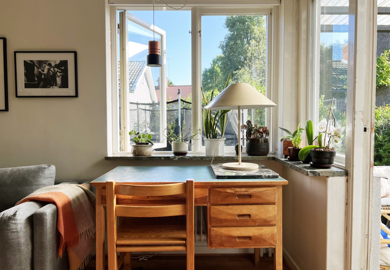 Stuga i Älvsjö - Semesterhus i Älvsjö nära Stockholm | SE13028 