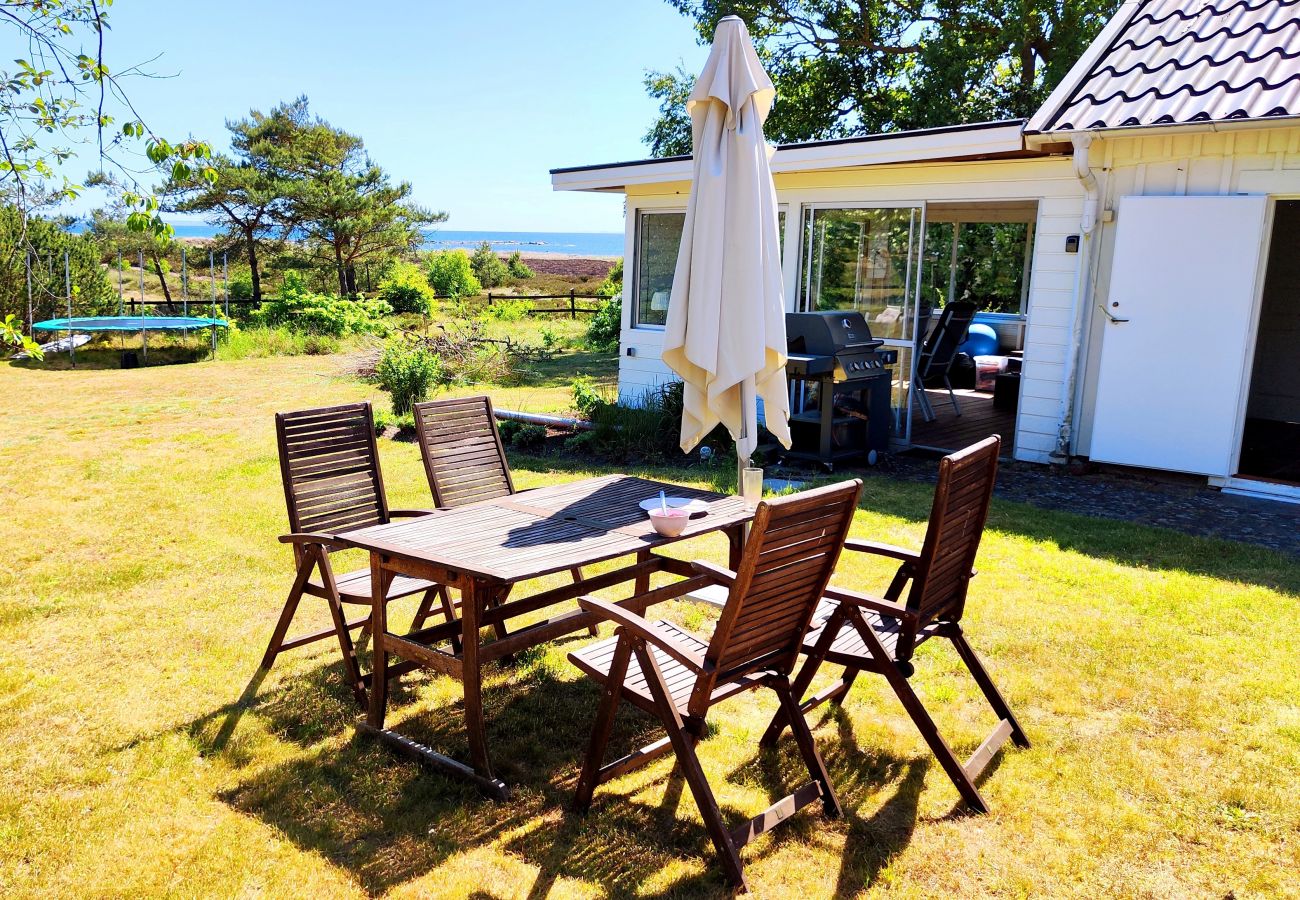 Stuga i Haverdal - Fräscht och enkelt semesterhus med närhet till havet, Haverdal | SE02064
