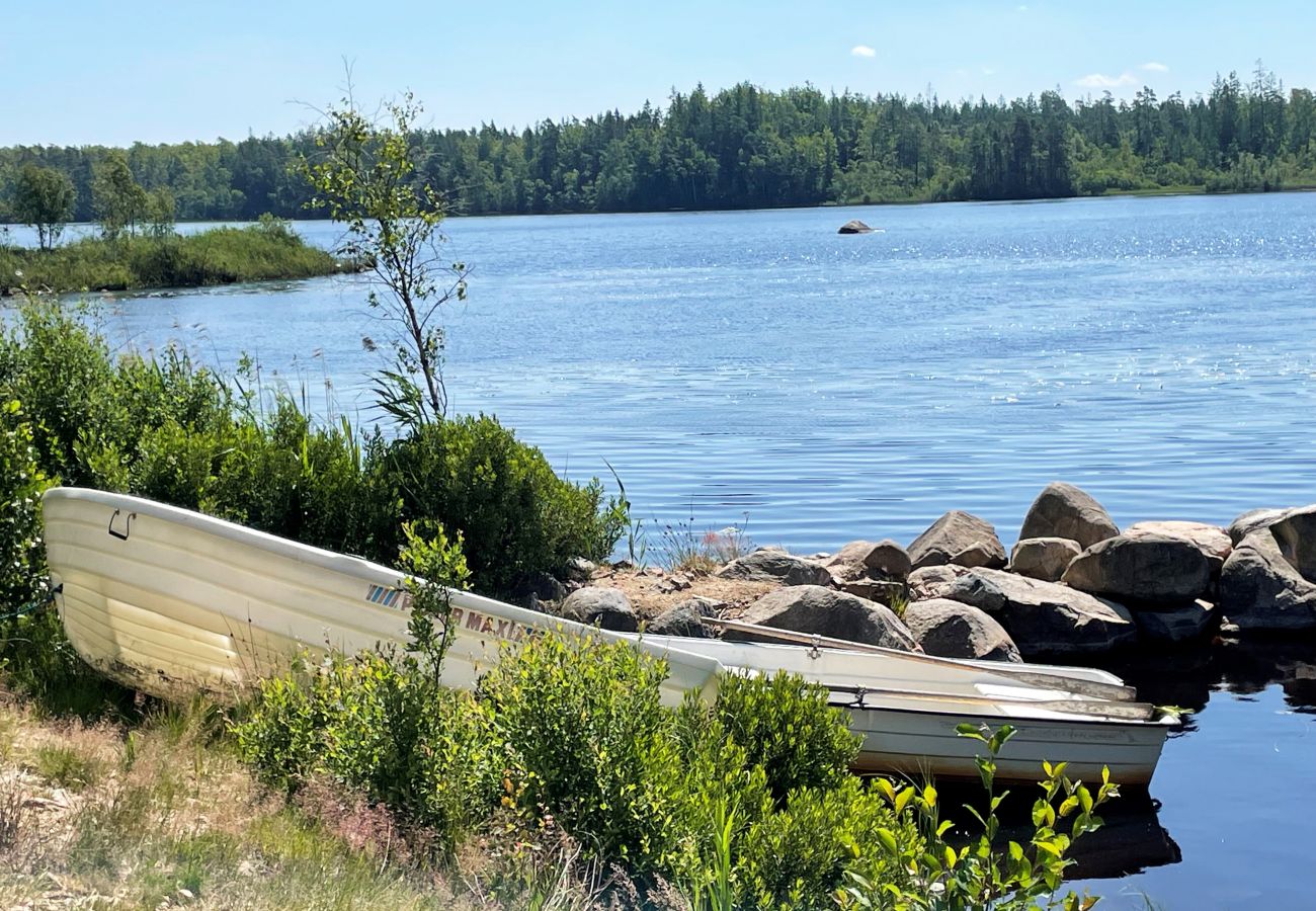 Stuga i Markaryd - Trevligt semesterhus på Kraxagården utanför Markaryd | SE06061