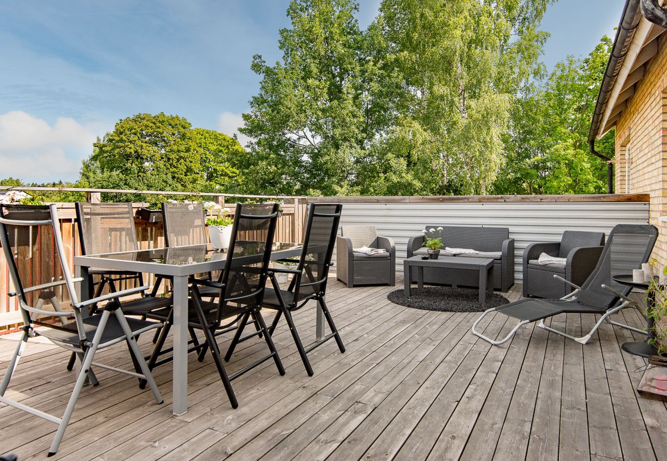 Stuga i Ockelbo - Modernt och välutrustat semesterhus i Ockelbo | SE20005