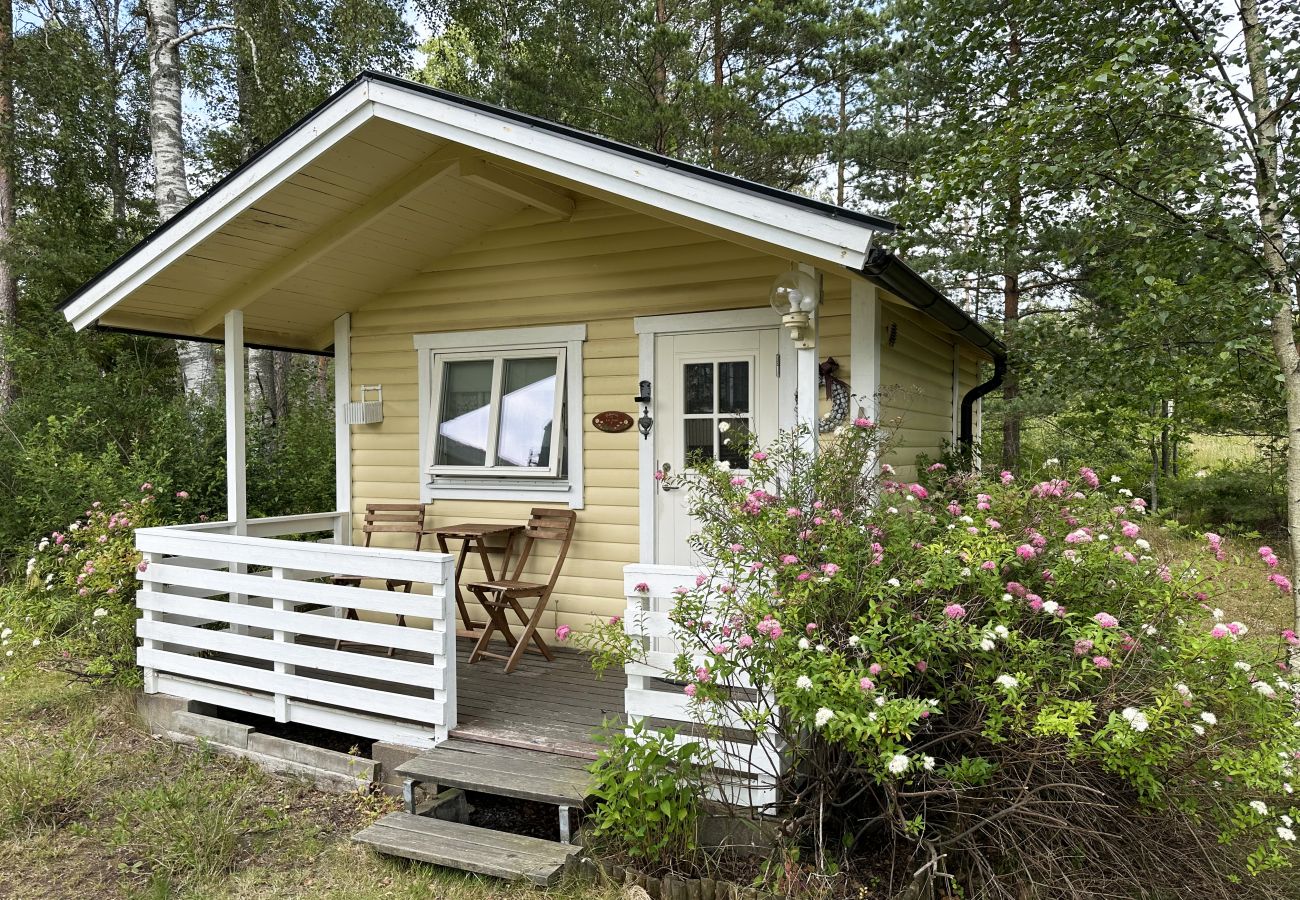 Stuga i Tanumshede - Mysig stuga med villastandard på Raftötången | SE09041