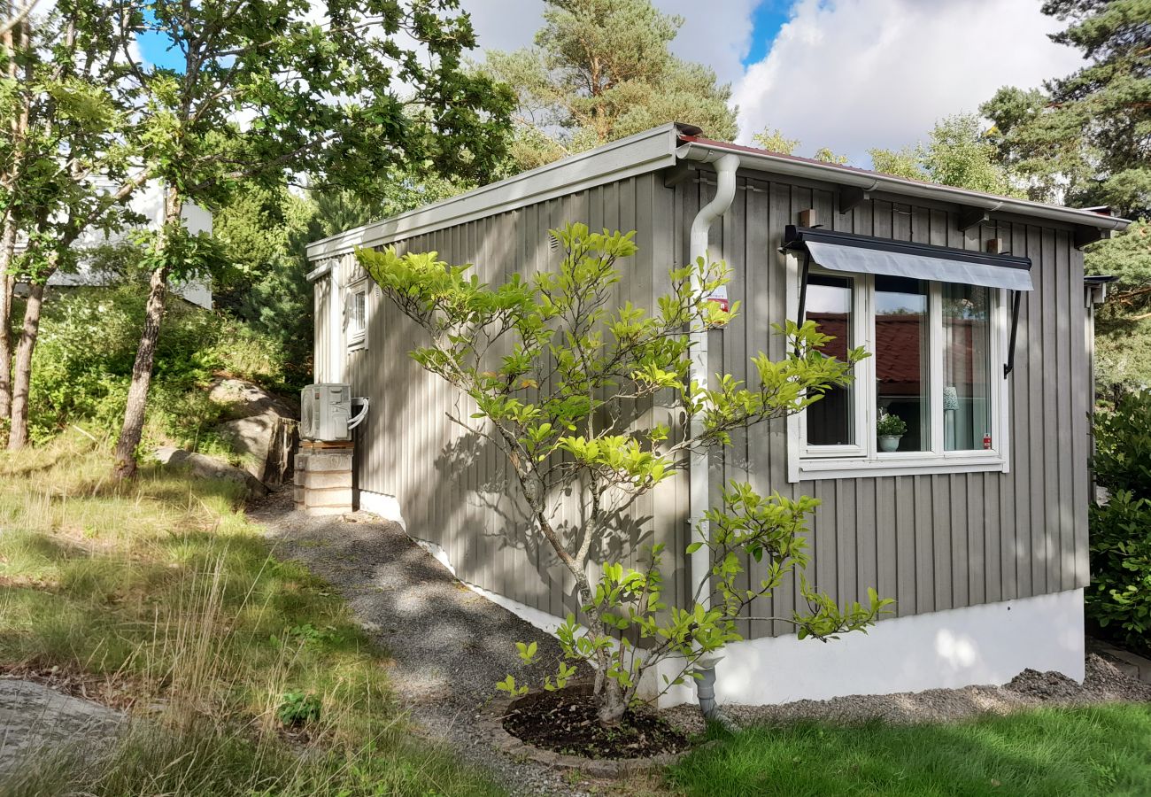 Stuga i Billdal - Fint semesterhus i stillsamma Billdal | SE08068  