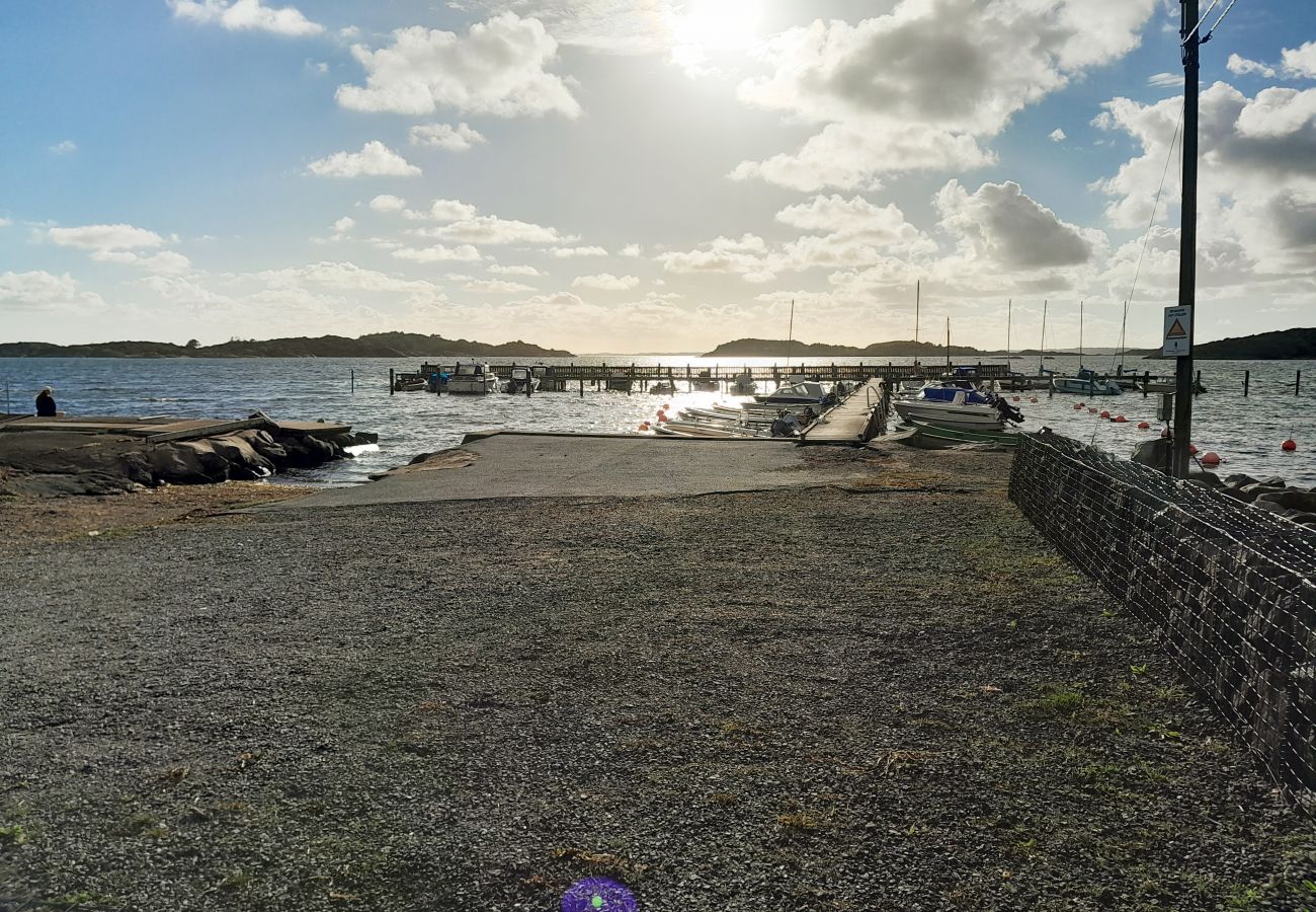 Stuga i Billdal - Fint semesterhus i stillsamma Billdal | SE08068  