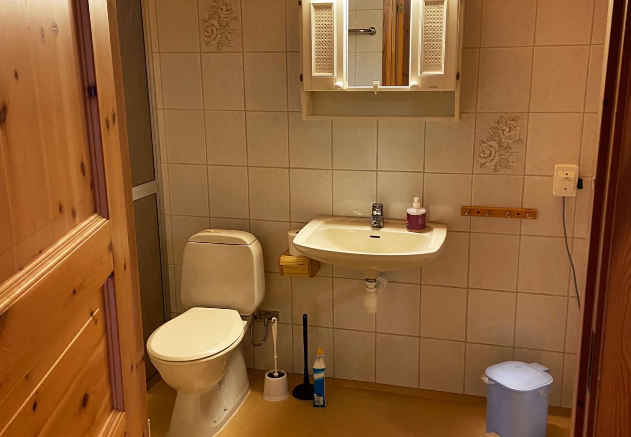 Stuga i Knäred - Semesterstuga i Knäred intill Lagan och naturen | SE02089