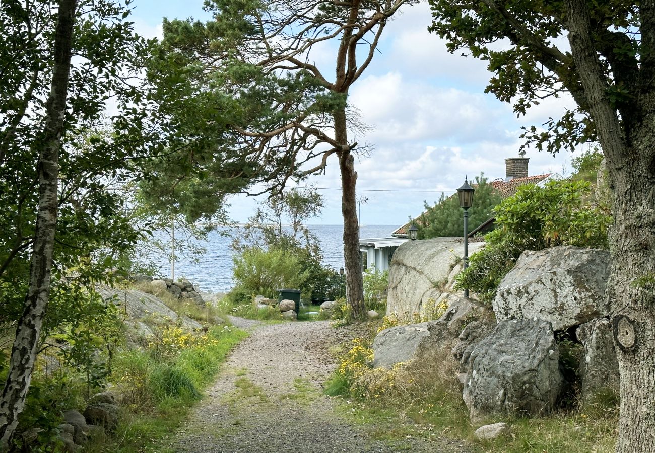 Stuga i Särö - Unik fiskarstuga belägen vid havet i Särö | SE02101