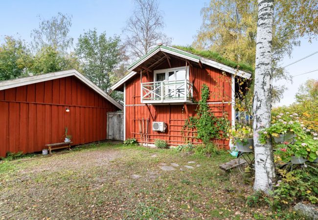 Stuga i Kungsgården - Charmigt semesterhus i Kungsgården, Gästrikland | SE20007 