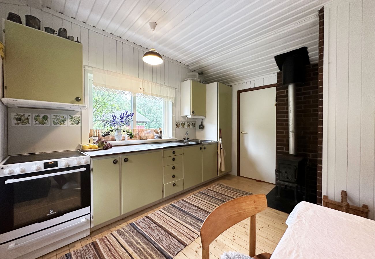 Stuga i Nås - Vildmarkstuga i Nås nära Västerdalälven | SE19001