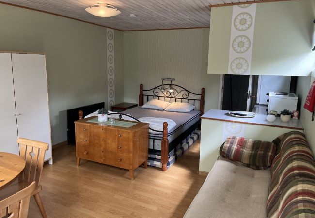 Stuga i Färjestaden - Trevlig stuga med gångavstånd till Färjestaden | SE04040 Stuga i Färjestaden - Trevlig stuga med gångavstånd till Färjestaden | SE04040