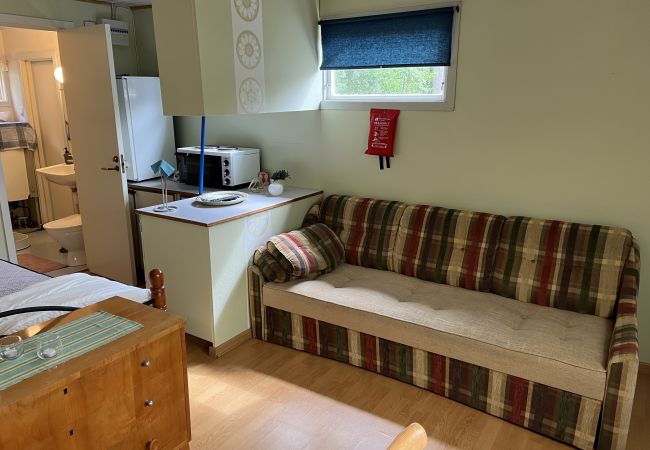 Stuga i Färjestaden - Trevlig stuga med gångavstånd till Färjestaden | SE04040 Stuga i Färjestaden - Trevlig stuga med gångavstånd till Färjestaden | SE04040