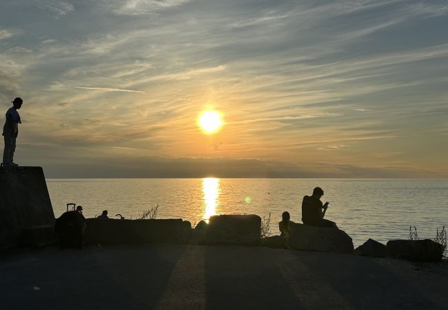 Stuga i Visby - Mysig lillstuga mitt på Gotland nära Visby | SE12024