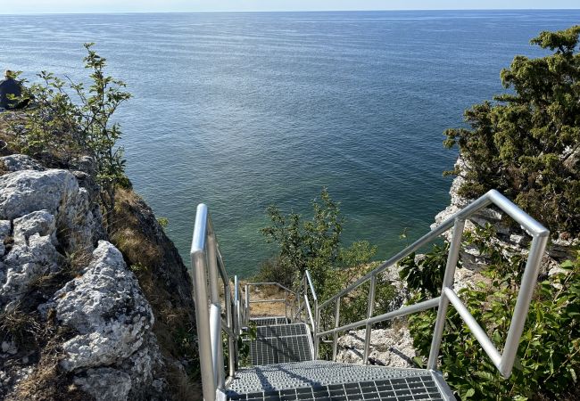 Stuga i Visby - Mysig lillstuga mitt på Gotland nära Visby | SE12024 Stuga i Visby - Mysig lillstuga mitt på Gotland nära Visby | SE12024