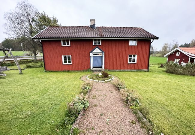 Stuga i Svenljunga - Historisk villa i vacker natur, Svenljunga | SE08051