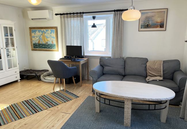 Stuga i Bergkvara - Fin stuga belägen med närhet till en havsvik i Skäppevik I SE05058 Stuga i Bergkvara - Fin stuga belägen med närhet till en havsvik i Skäppevik I SE05058