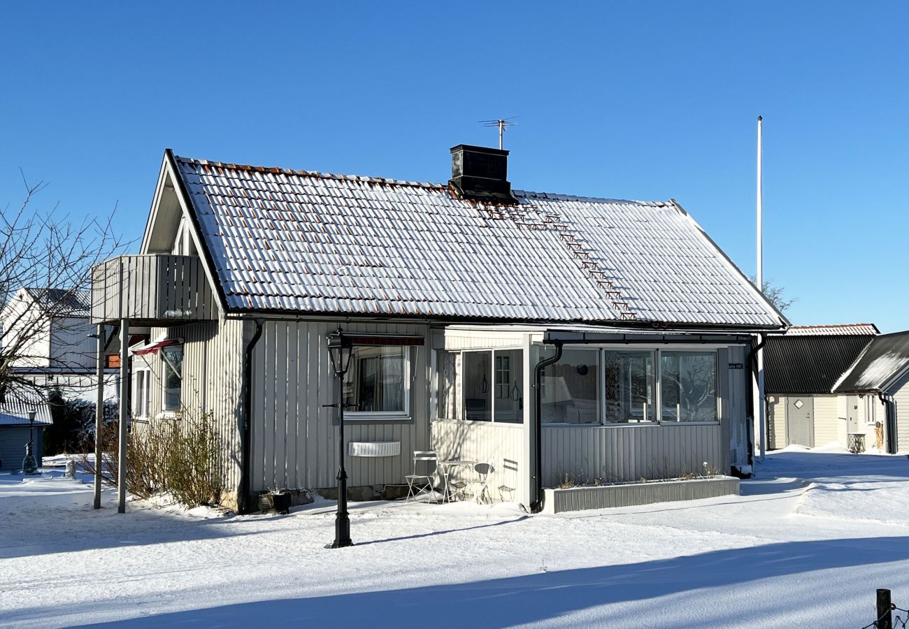Stuga i Bergkvara - Fin stuga belägen med närhet till en havsvik i Skäppevik I SE05058