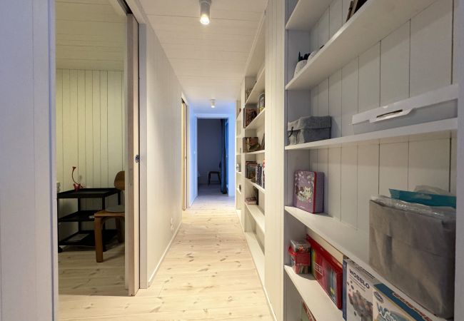 Stuga i Munkedal - Unik villa med fantastisk utsikt i Munkedal | SE09047 Stuga i Munkedal - Unik villa med fantastisk utsikt i Munkedal | SE09047