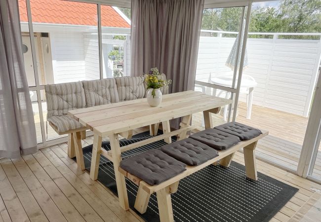 Stuga i Tånnö - Renoverad fin stuga belägen utanför Värnamo och bara 30 meter från sjön Flåren | SE07055 Stuga i Tånnö - Renoverad fin stuga belägen utanför Värnamo och bara 30 meter från sjön Flåren | SE07055