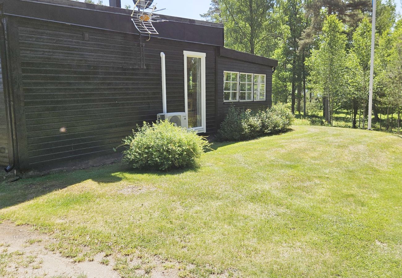 Stuga i Lidhult - Trevlig stuga utanför Odensjö | SE06064