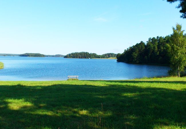 Stuga i Nyköping - Stort hus, Baggetorp, med nära bad och fiske i Nyköping | SE14017