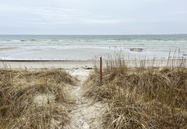 Stuga i Löttorp - Mysig stuga med närhet till hav och fina sandstränder öster om Löttorp | SE04047 Stuga i Löttorp - Mysig stuga med närhet till hav och fina sandstränder öster om Löttorp | SE04047