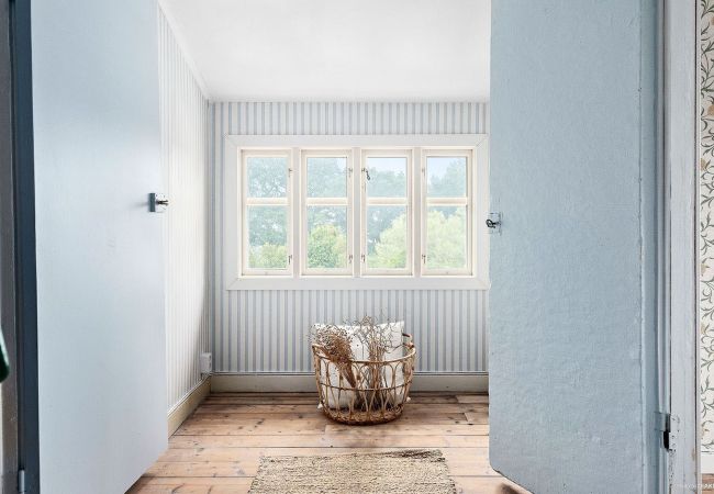 Stuga i Jämjö - Fin liten röd stuga på landsbygden belägen utanför Jämjö | SE05068 Stuga i Jämjö - Fin liten röd stuga på landsbygden belägen utanför Jämjö | SE05068