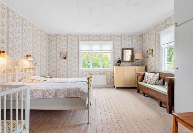 Stuga i Jämjö - Fin liten röd stuga på landsbygden belägen utanför Jämjö | SE05068 Stuga i Jämjö - Fin liten röd stuga på landsbygden belägen utanför Jämjö | SE05068