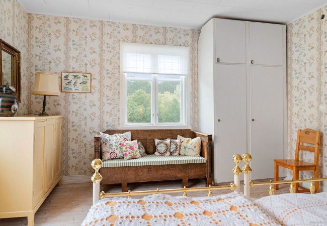 Stuga i Jämjö - Fin liten röd stuga på landsbygden belägen utanför Jämjö | SE05068 Stuga i Jämjö - Fin liten röd stuga på landsbygden belägen utanför Jämjö | SE05068