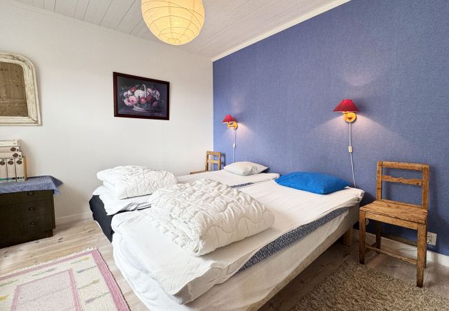 Stuga i Varekil - Sommarvilla på landet vid Varekil/Orust | SE09062 Stuga i Varekil - Sommarvilla på landet vid Varekil/Orust | SE09062