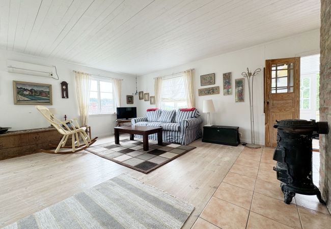 Stuga i Varekil - Sommarvilla på landet vid Varekil/Orust | SE09062 Stuga i Varekil - Sommarvilla på landet vid Varekil/Orust | SE09062