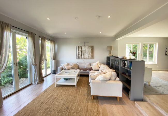 Stuga i Båstad - Semesterhus i natursköna Kattvik, Båstad | SE01070 Stuga i Båstad - Semesterhus i natursköna Kattvik, Båstad | SE01070