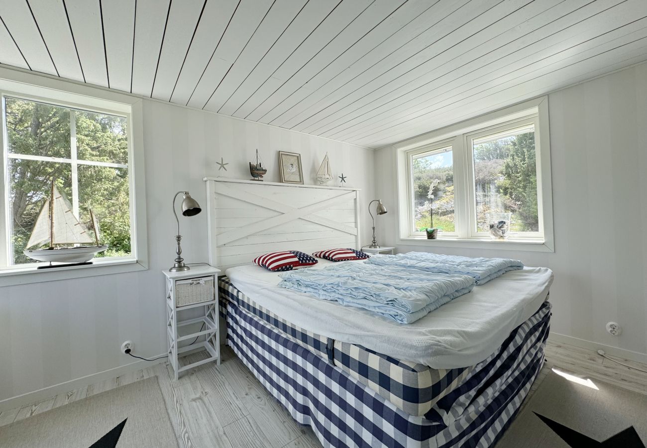Stuga i Marstrand - Härligt hus med havsutsikt på Marstrand | SE09064